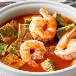 แกงส้มชะอมกุ้ง