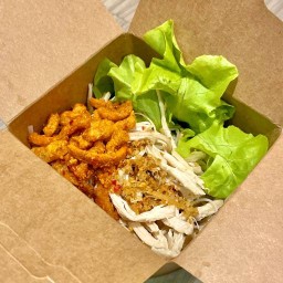 หมี่ไก่ฉีกงับ by NP