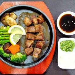 สเต๊กหมูคุโรบุตะ