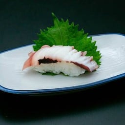 ซูชิหมึกยักษ์ทาโกะ