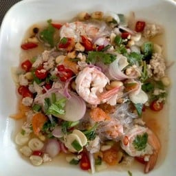 แซ่บนัวส์ ครัวอีแหล่