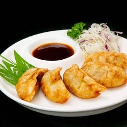 เกี๊ยวซ่าทอด