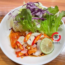 ยำแซลมอนญี่ปุ่น