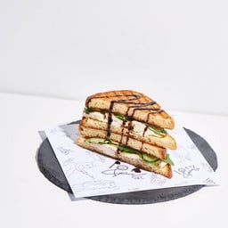 [อร่อยซ่ากับโค้ก] Chicken Pesto Sandwich +  โค้ก ออริจินัล (กระป๋อง) + สไปรท์ ออริจินัล (กระป๋อง) 