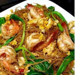 ผัดซีอิ๊วเส้นหมี่ทะเล