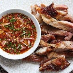 คอหมูย่าง