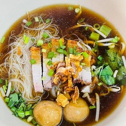 มาม่า หมูกรอบ (ก๋วยเตี๋ยว)