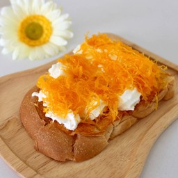 ปังแผ่นวิปครีมฝอยทอง