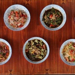 ร้านอร่อย NF Service ต้นเปา
