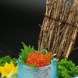 ไข่ปลาแซลมอนซาชิมิ