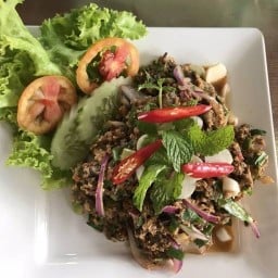 ครัวเจี๊ยบ ส้มตำ ยำ ยันค่ำ
