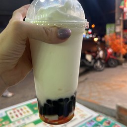 นมสดบราวชูการ์ปั่นไข่มุกฟรุตสลัด