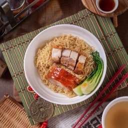 16 บะหมี่ไข่/บะหมี่หยกหมูกรอบ+เป็ดย่าง