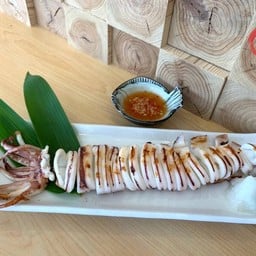 อิกะชิโอะยากิ(หมึกย่างเกลือ)