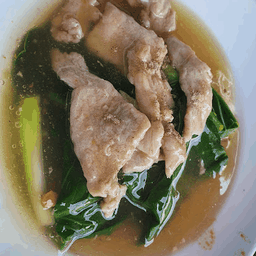 เกาเหลาราดหน้าหมู