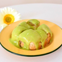 ปังกลมสังขยาใบเตย