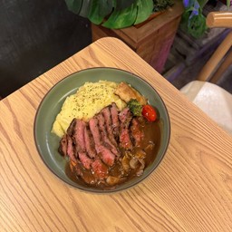 Mashed Potatoes w/Steak (80G.)