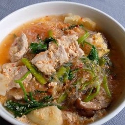 สุกี้น้ำหมู