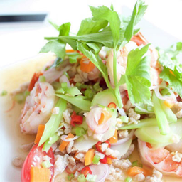 ยำกุ้ง
