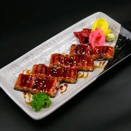 อูนางิย่างซีอิ๊วซาชิมิ(ครึ่งตัว)