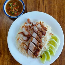 ข้าวมันหมูกรอบพิเศษ