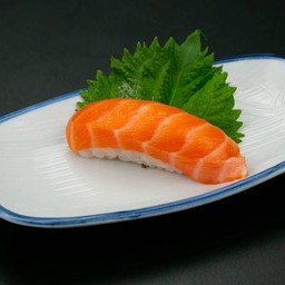 ซูชิแซลมอนสด