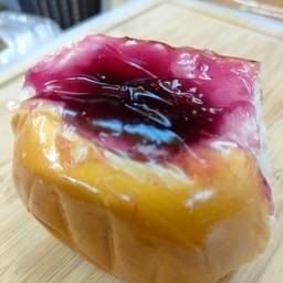 แยมบลูเบอร์รี่ไส้ทะลัก