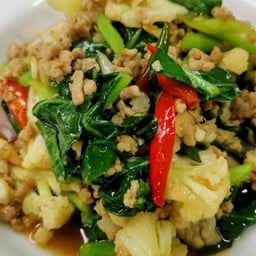 ข้าวหน้าผัดคะน้า&ดอกกะหล่ำ,หมูสับ