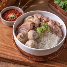 ข้าวเนื้อลวก