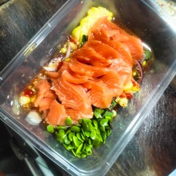 ยำแซลม่อน