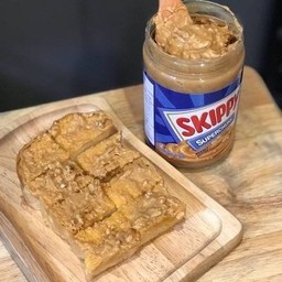 ขนมปังปิ้ง-เนยถั่ว (1 แผ่น)