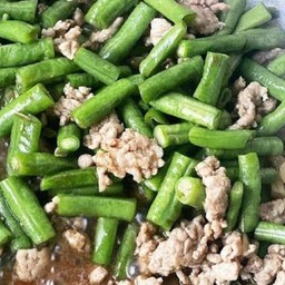 ผัดถั่วหมูสับ(มีเฉพาะกับข้าวไม่มีข้าว)