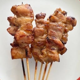 เหนียวหมูปิ้งโบราณ - ไก่ย่างโบราณ เมืองมหาสารคาม