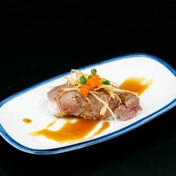 ซูชิเนื้อออสเตรเลียเบิร์น