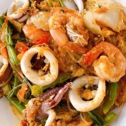 สุกี้แห้งกุ้ง