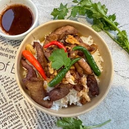 ชุดข้าวหมูแดดเดียวทอด 2 กล่อง