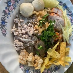 บ้านก๋วยเตี๋ยวไทย(โบราณ) - แม่สอด