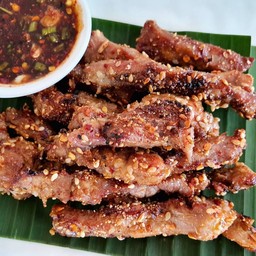 หมูคลุกฝุ่น