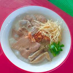 ข้าวต้มหมู+เครื่องใน