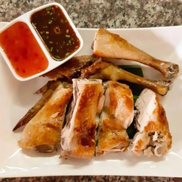ไก่ย่างเขาสวนกวางครึ่งตัว