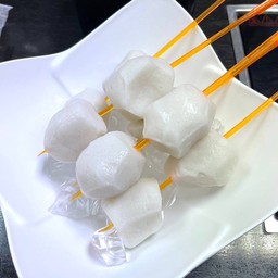 ลูกชิ้นปลา