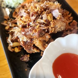 ไส้ตันทอดกระเทียม