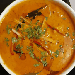 Chicken Madras แกงไก่น้ำมะขาม