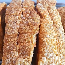 หมูกรอบ 2 ขีด น้ำจิ้มซีฟู๊ด + ซีอิ๊วหวาน