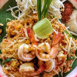 ย่างให้ทะเลซีฟู้ด อาหารตามสั่ง สาขา อ่อนนุช อ่อนนุช