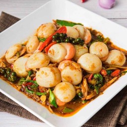 :หอยเชลล์ผัดฉ่า