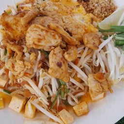 แม่สุณีผัดไทย