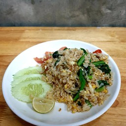 ข้าวผัดแหนม