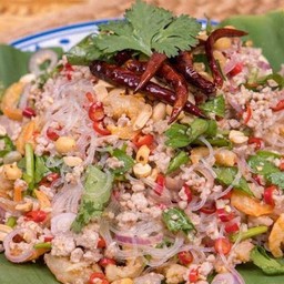 ยำวุ้นเส้นหมูสับกุ้งแห้ง