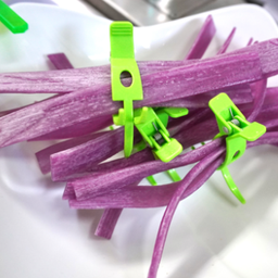 เส้นมันหนึบ มันม่วง